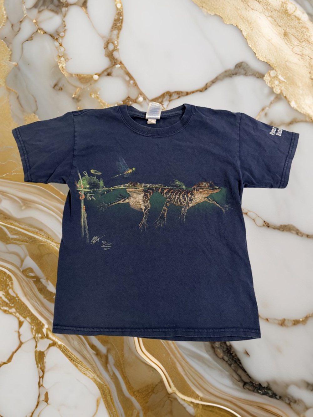 Kids Navy Blue T-Shirt with Florida Alligators on it